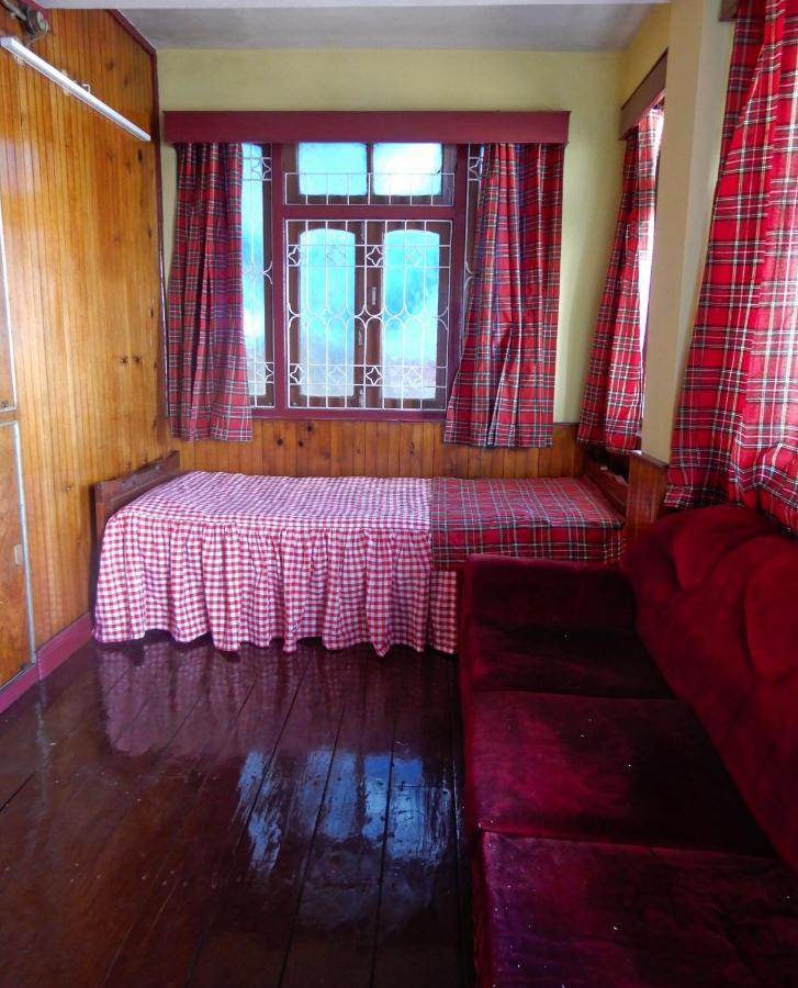West Point Backpackers Hostel Νταρτζίλινγκ Εξωτερικό φωτογραφία